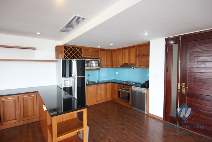 Gorgeous Westlake apartment for rent in  Xom Phu, Dang Thai Mai, Tay Ho, Hanoi 